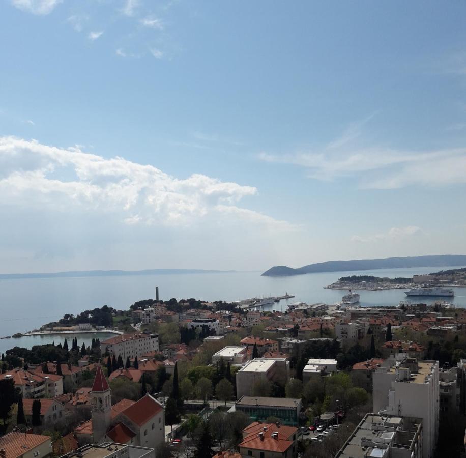 Apartment Penthouse Ema Сплит Экстерьер фото