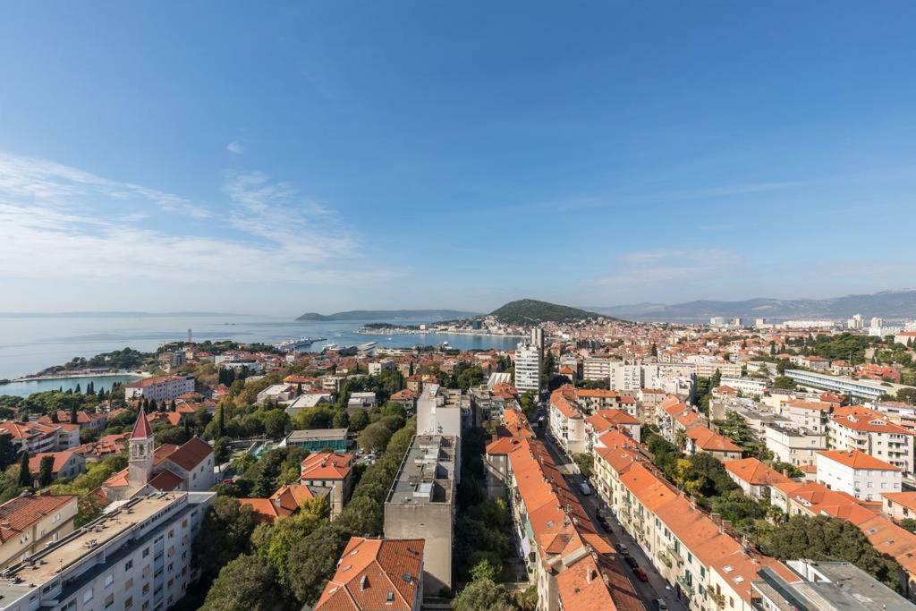 Apartment Penthouse Ema Сплит Экстерьер фото